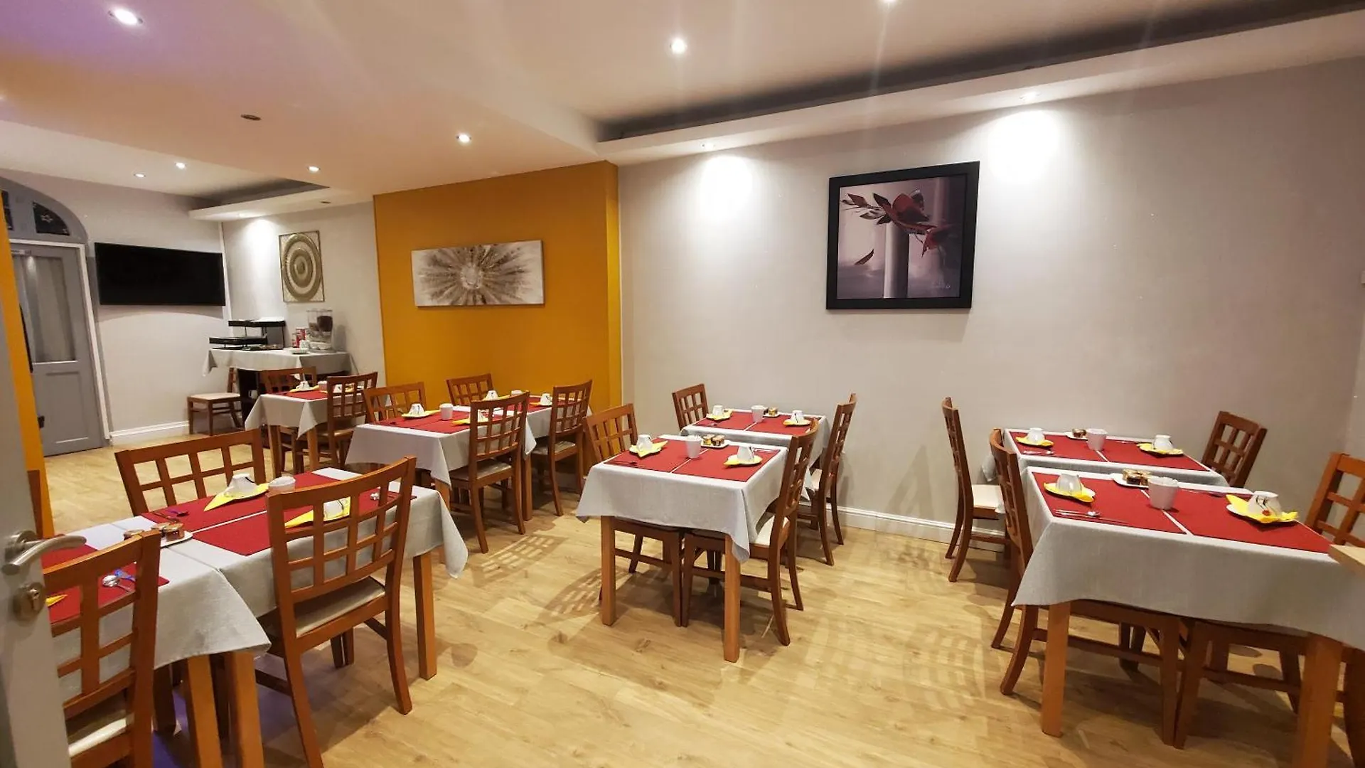 Logis Hotel Belle Etoile Vichy Francja